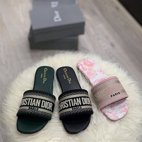 dior dway slides real or fake.